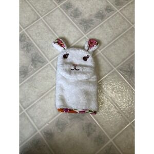 Vera Bradley Bath Mitt LILLI BELL Baby Girl Embroidered Rabbit Face White Pink